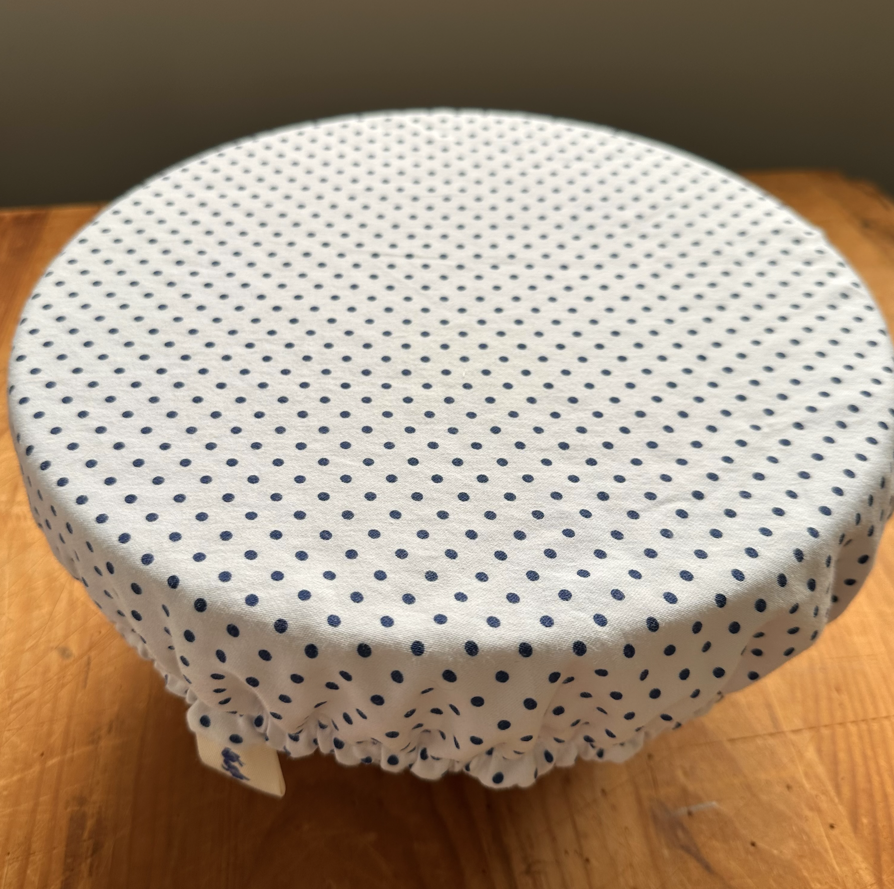 compra cubiertas para tazones hechas a mano en linea con telas vintage recicladas y reutilizadas por wild bluebell homestead 3